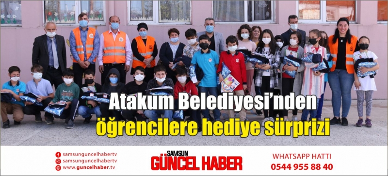 Atakum Belediyesi’nden öğrencilere hediye sürprizi