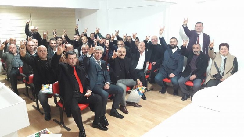 MHP İlkadım’da Mahalle Başkanları Toplantısı