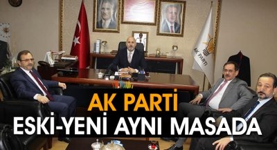 Ak Parti Eski-Yeni Aynı Masada