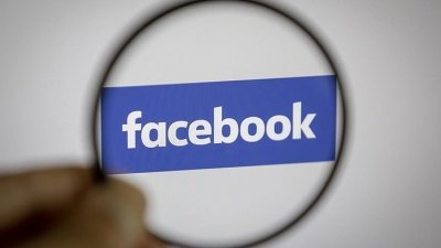 Facebook o siyasetçinin hesabını askıya aldı